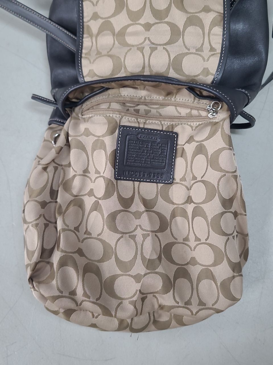 COA Coach Black Leather Drawstring Backpack Purse - image 7