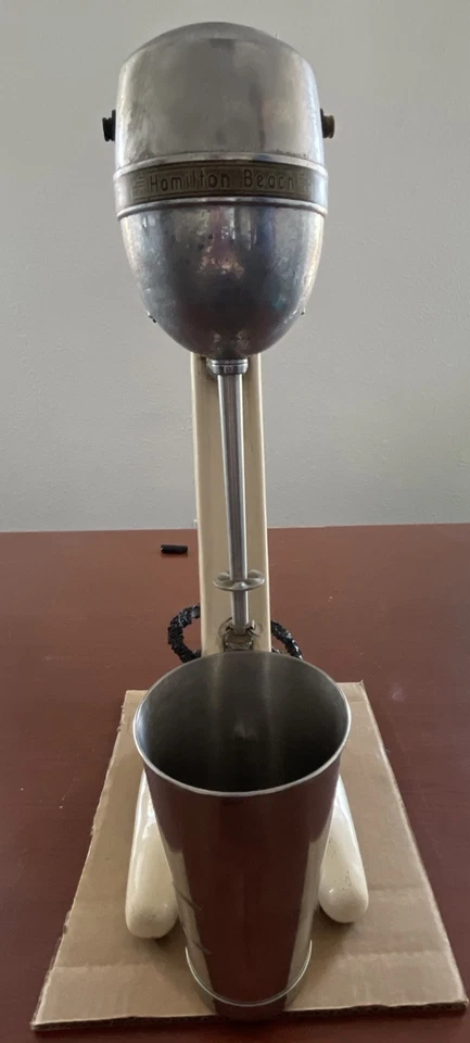 Batidora Hamilton Beach modelo 33 vintage años 40 Foto 4 de 4