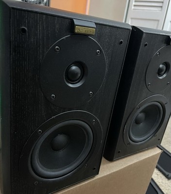 Jamo Cornet 40III Pair Of Bookshelf Speakers - Tested !