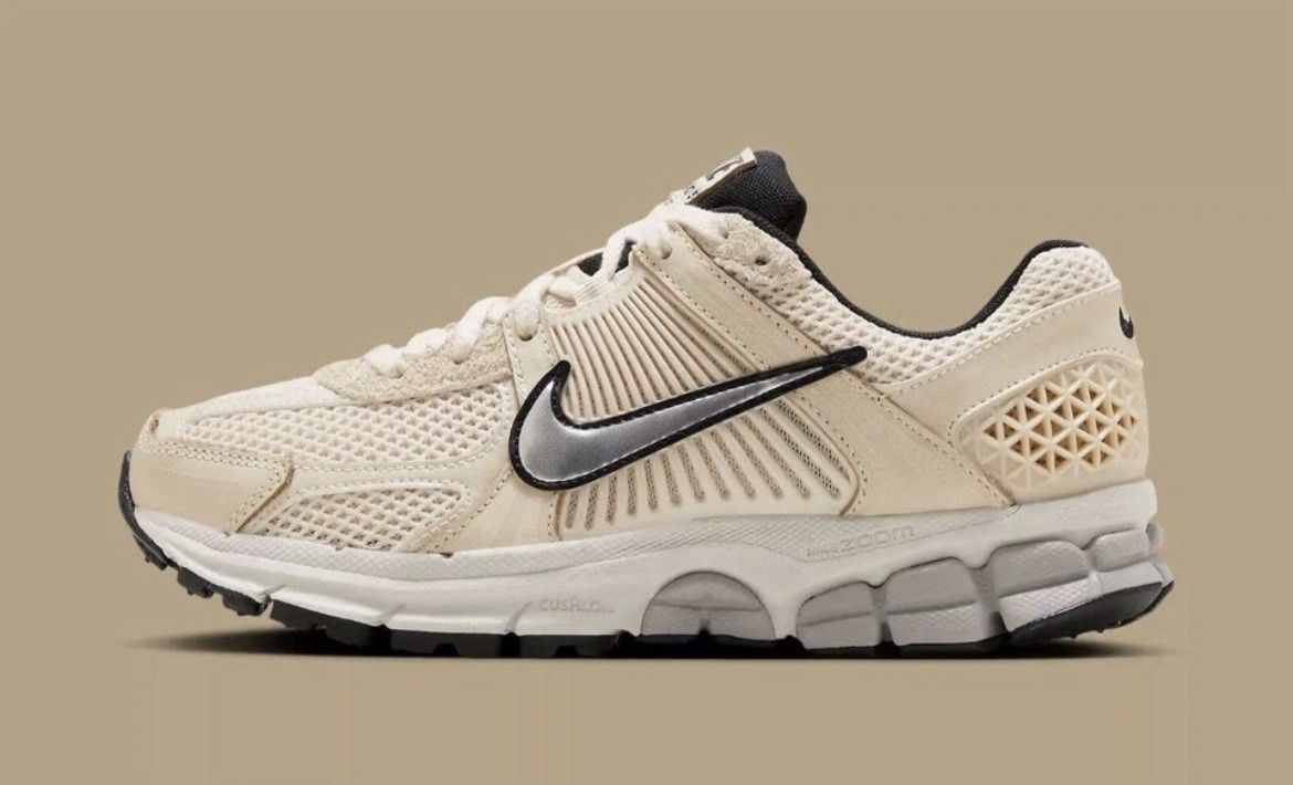 NEW Nike Zoom Vomero 5 Shoes 'Pearl White' Sneakers FN6742-200