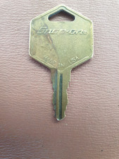 Snap On Tool Box Roll Cab Vintage Replacement Key KZ081 Series