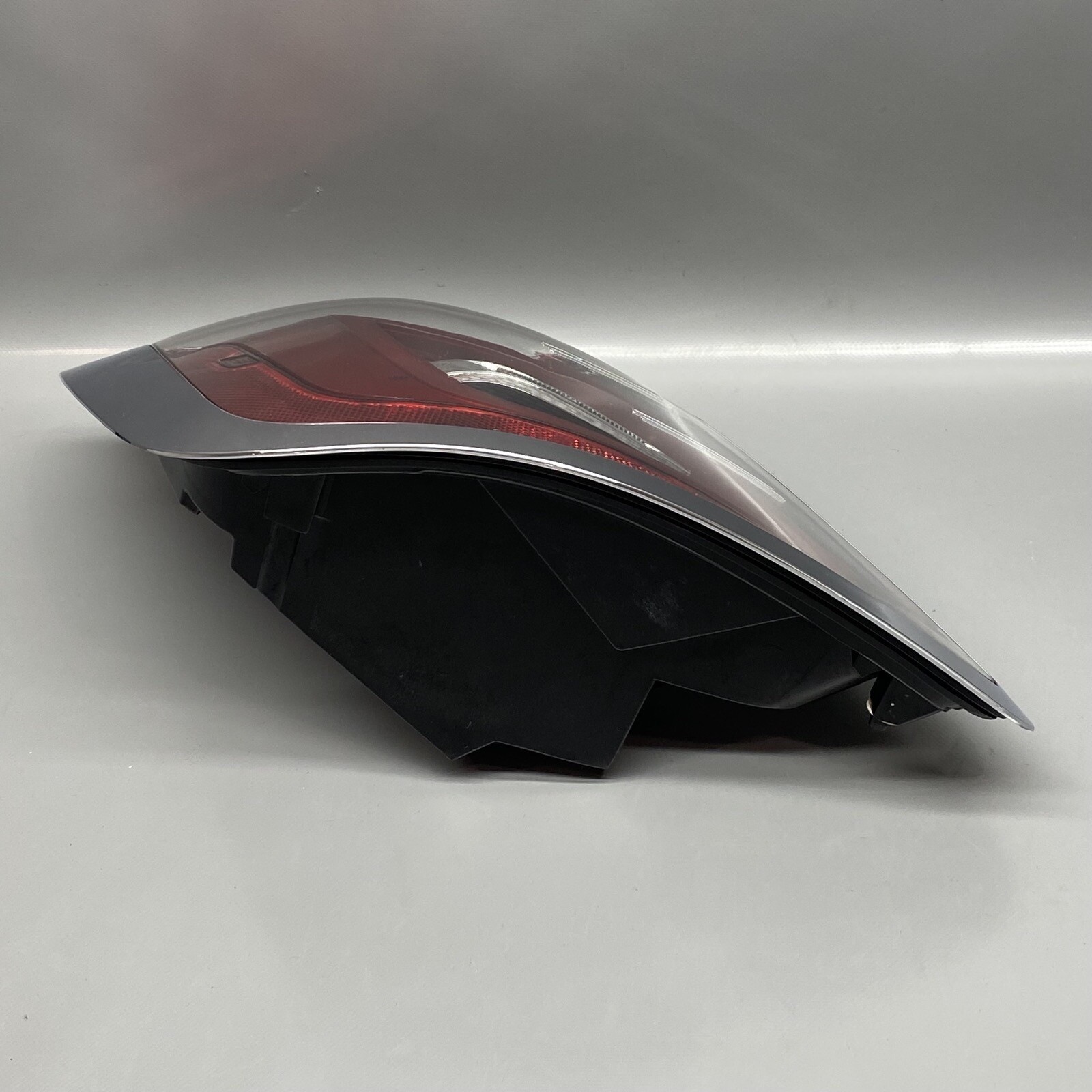 ROLLS ROYCE GHOST TAIL LIGHT LEFT DRIVER 5A4DD5303 2021 2022 2023 LED OEM