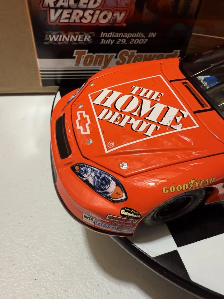 Tony Stewart #20 Home Depot Brickyard Indy Raced Win 2007 1/24 Diecast - Image 3 of 4
