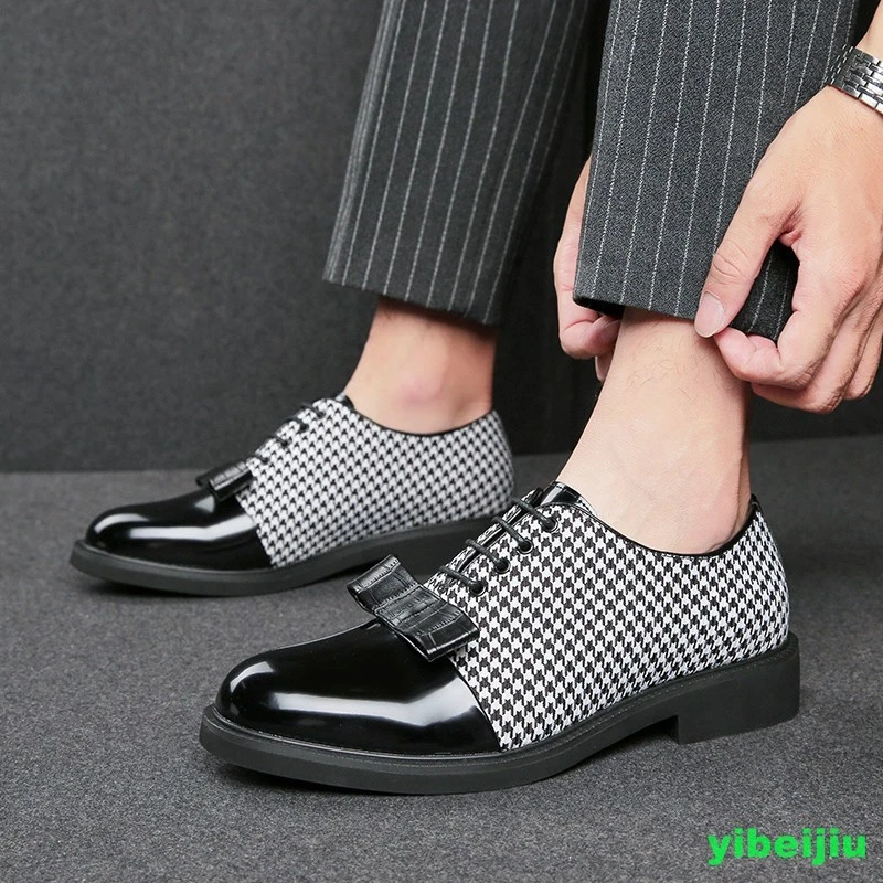 Zapatos de vestir para hombre con moño y faja de golondrina de dos tonos tela de cuero empalme moda Foto 2 de 4
