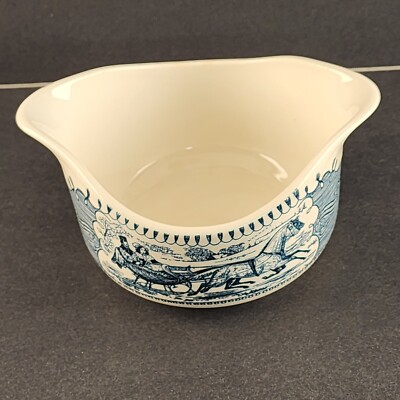 Currier and Ives Blue 4½'' Gravy Boat Bowl Royal Horse Carriage Image USA Spout 