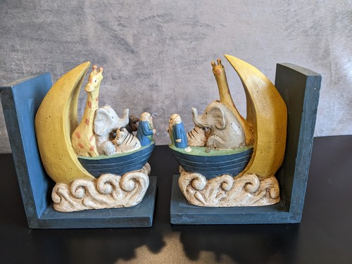 Noah’s Ark Bookends Set with Elephants, Giraffes, Tiger & Camel (Missing 1) - Picture 5 of 7