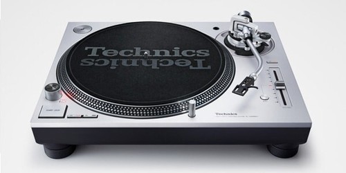 Technics SL-1200MK7-S Direct Drive Turntable System Silver NEW - Picture 3 of 13