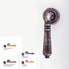 Maniglia finestra serie SIENA in ottone design classico e ricercato