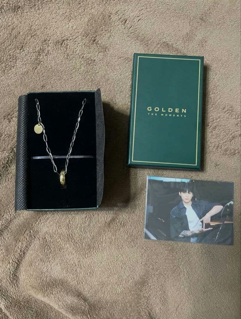 GOLDEN 展示会　jungkookネックレス BTS JUNGKOOK Golden Necklace The Moments Seoul Exhibition LTD JP
