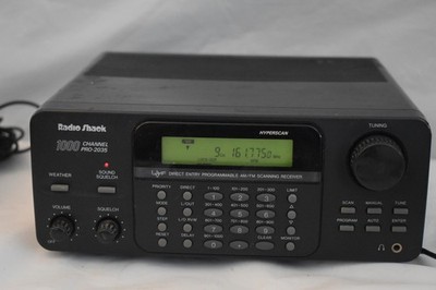 Radio Shack PRO-2035 1000 Channel Scanner w/Antenna 