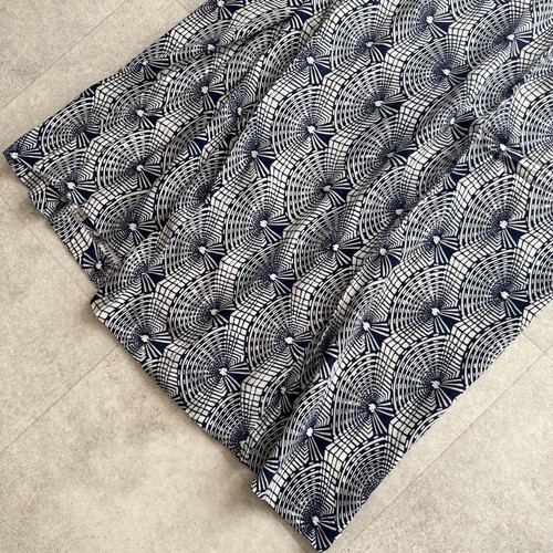 tricotCOMMEdesGARCONS gonna lunga rayon bianco navy asimmetrica - Foto 3 di 8