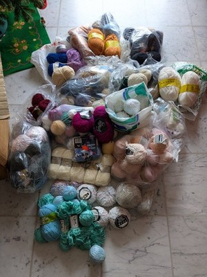 Wolle Konvolut 3-4 Kg Neu und Auf Knäuel Restposten