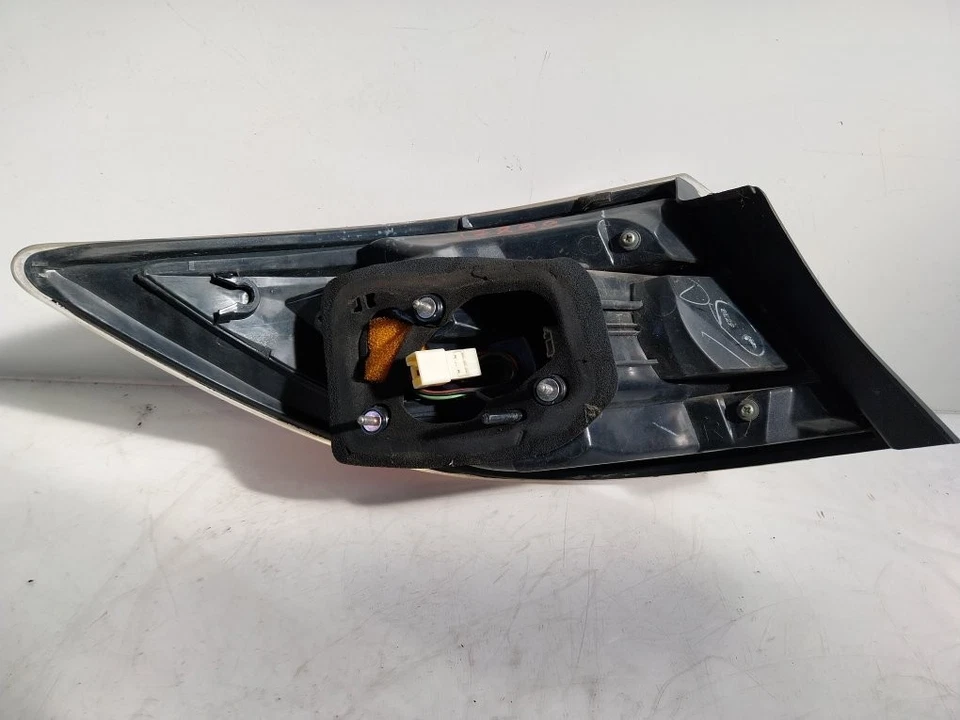 2009 MAZDA 6 RHD FEU ARRIÈRE/ARRIÈRE SUR CARROSSERIE CÔTÉ DROIT GS1F-51150 - Photo 4/4