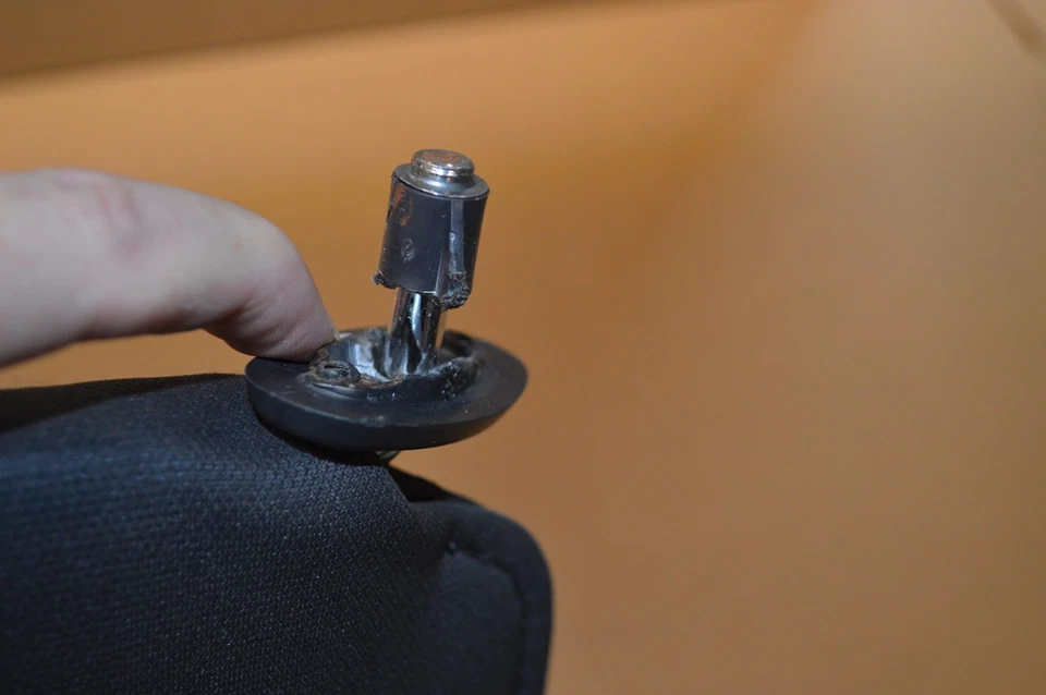 2001-12 Escape / Mariner Oem Sun Visor Set Black Driver Passenger Side Bad Mount - Image 4 of 4