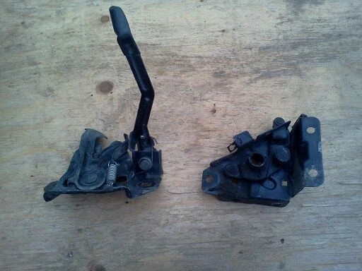 Jaguar xj6 Hood Latches oem. 1988-1994 set of 2 #31 - Image 3 of 3