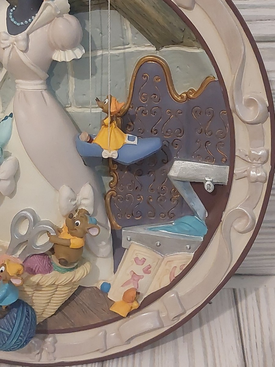 Rare Disney 3D Cinderella Collectible Plate 
