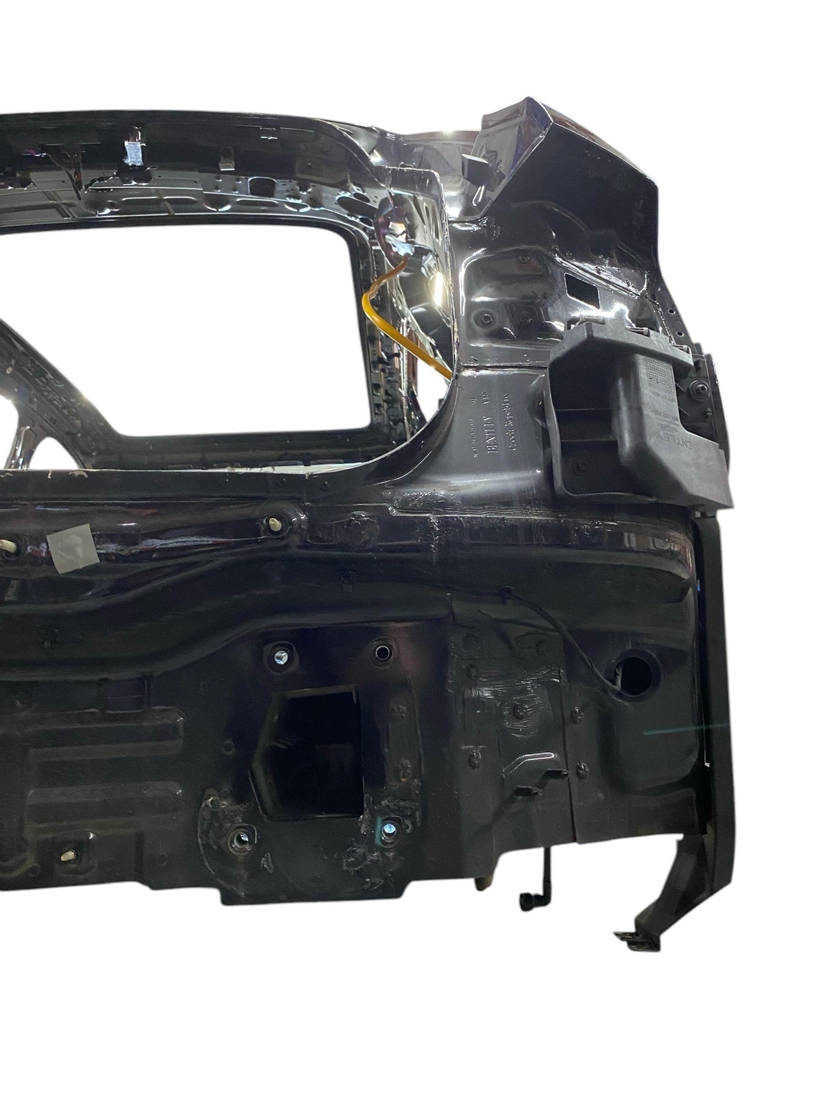 2016 17 18 19 2020 BENTLEY BENTAYGA OEM W12 SIGNATURE RIGHT REAR QUARTER PANEL