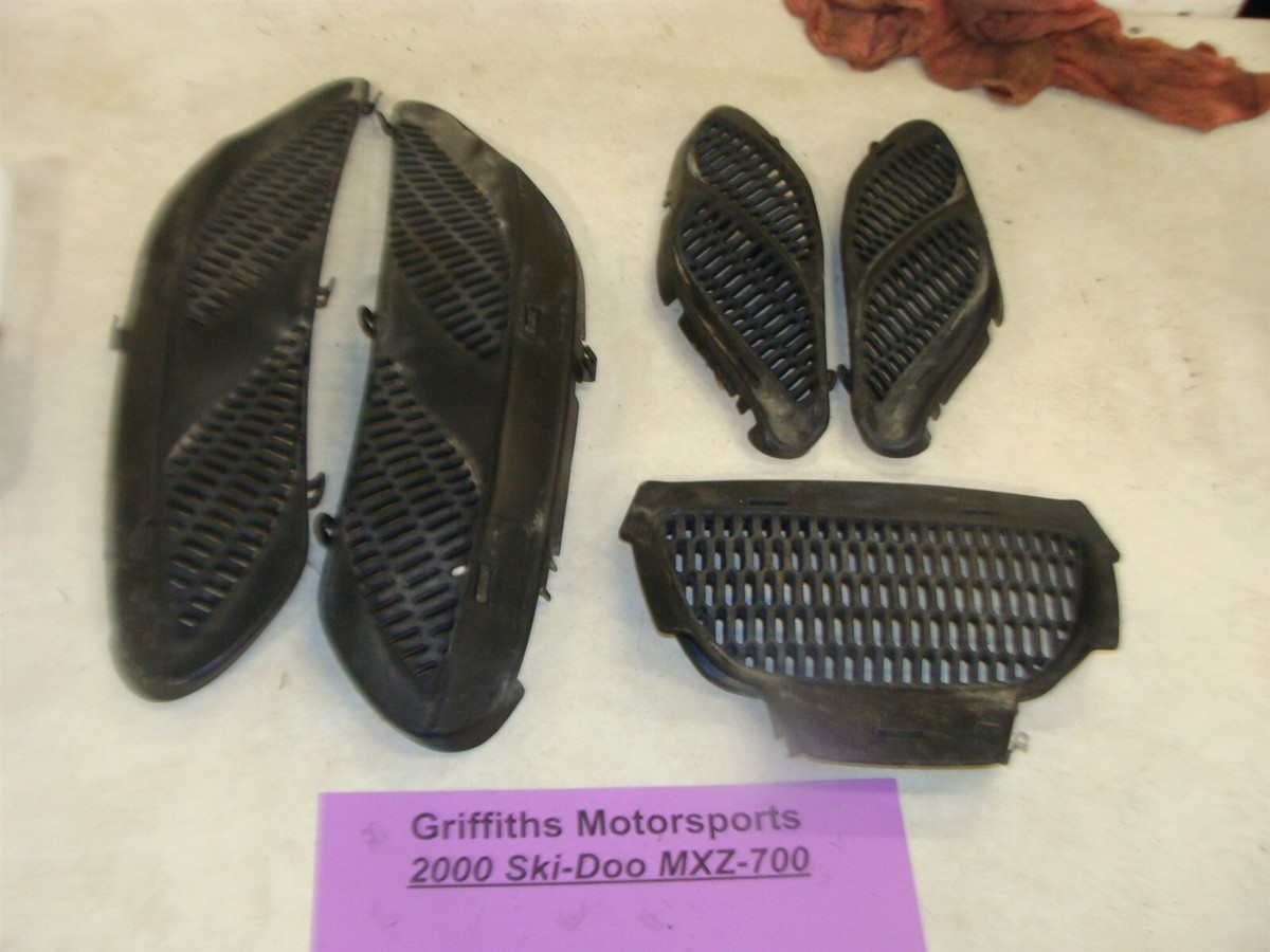 2000 SKI DOO MXZ 700 ZX chassis plastic hood vent air intake cover