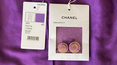 NWT $5350 CHANEL 20C PURPLE GOLD CC BUTTONS RUNWAY JACKET 42 NWT $5350 CHANEL 20C PURPLE GOLD CC BUTTONS RUNWAY JACKET 42