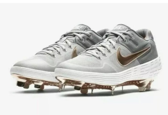 nike rose gold baseball cleats