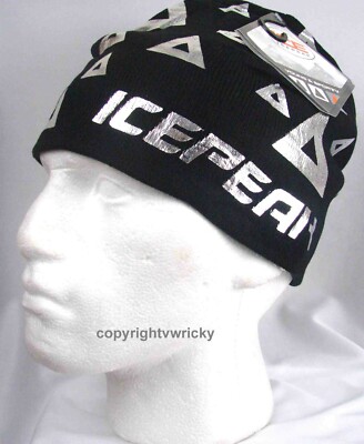 Ice Peak Schwarze Mütze Mit Silbernem Muster