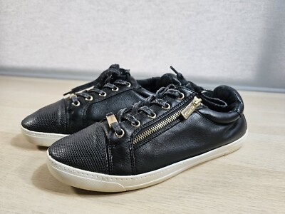 Trainers Black Carvela Jagged Trainers Carvela Kurt Geiger KG Navy Blue  Faux Leather Lace/Zip Up Pumps