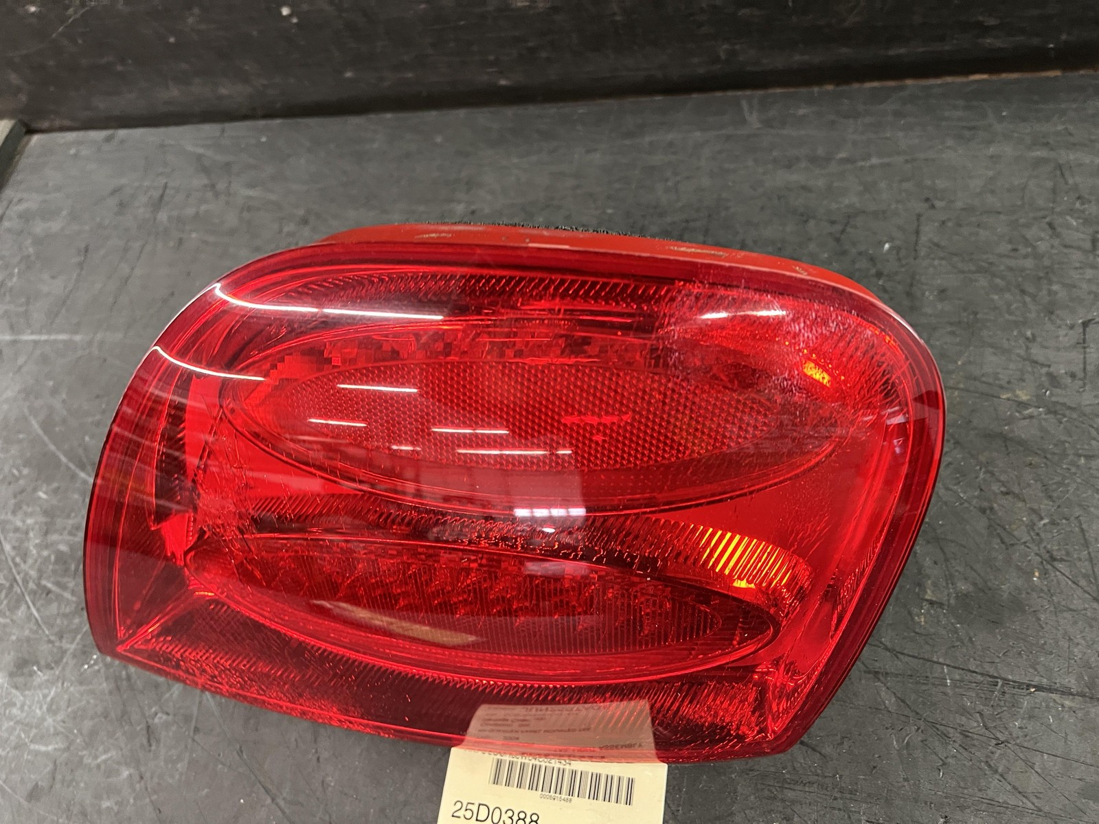 03-09 BENTLEY CONTINENTAL PASSENGER QUARTER PANEL MOUNTED TAIL LIGHT STOP LAMP