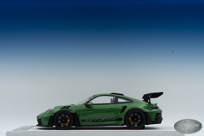 The Tuthill GT One Is a Road-Focused Porsche 911 GT1 Tribute