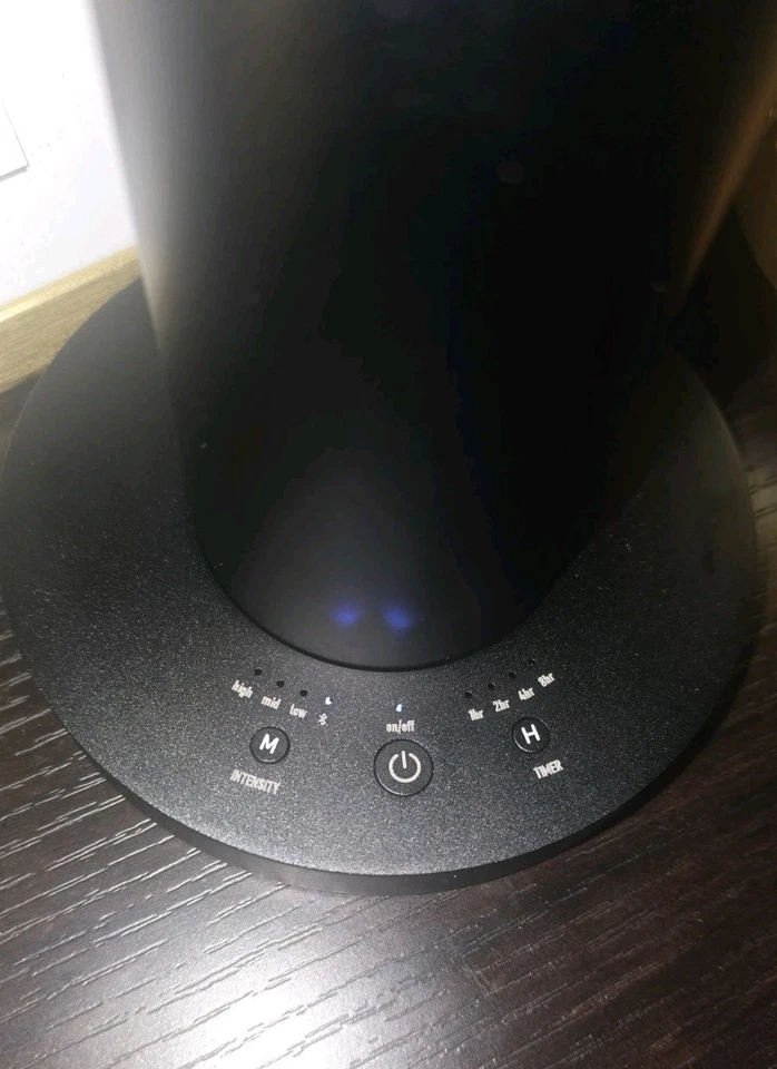 Mini difusor sin agua 900 pies cuadrados. ¡Nuevo en caja! Negro. Funciona con cualquier aceite Foto 2 de 3