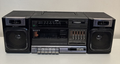 VTG-Sony Boombox Cfs-1000 Cassette Recordar-80s Am-FM(CASSETTE DOES NOT WORK