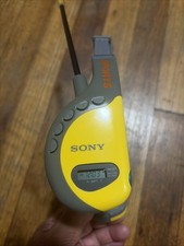 Sony Walkman Sports SRF-HM55 AM/FM Radio Yellow Headset Works Vintage Circa 1992
