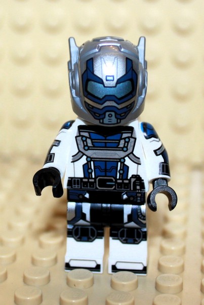 Lego ® Marvel Super Heroes Figur Goliath Neu & Unbenutzt COLMAR20-image