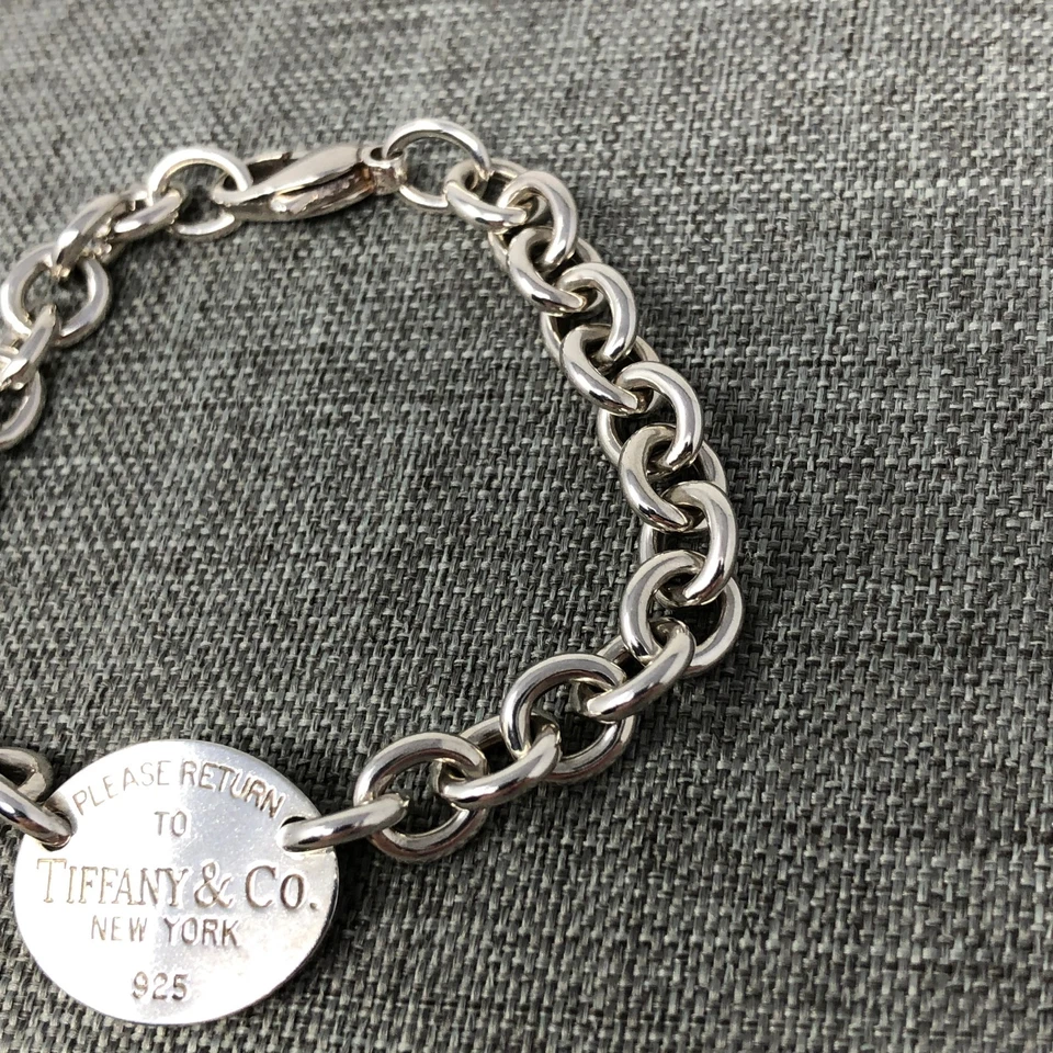 AUTHENTIC Tiffany & Co Sterling Silver 925 Return to Oval Tag Bracelet EUC 7.25" - Image 3 of 4
