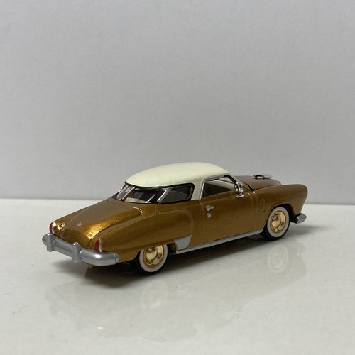 1951 51 Studebaker Starlight Coupe Collectible 1/64 Scale Diecast Diorama Model - Picture 2 of 4