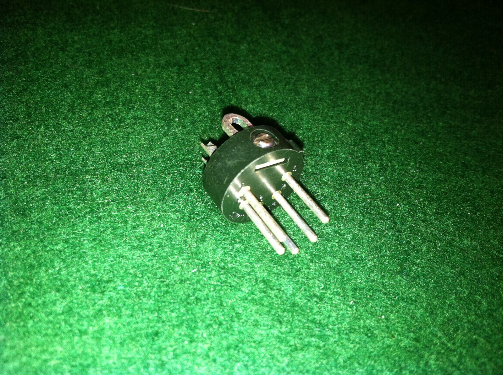 Picture 2 of 3