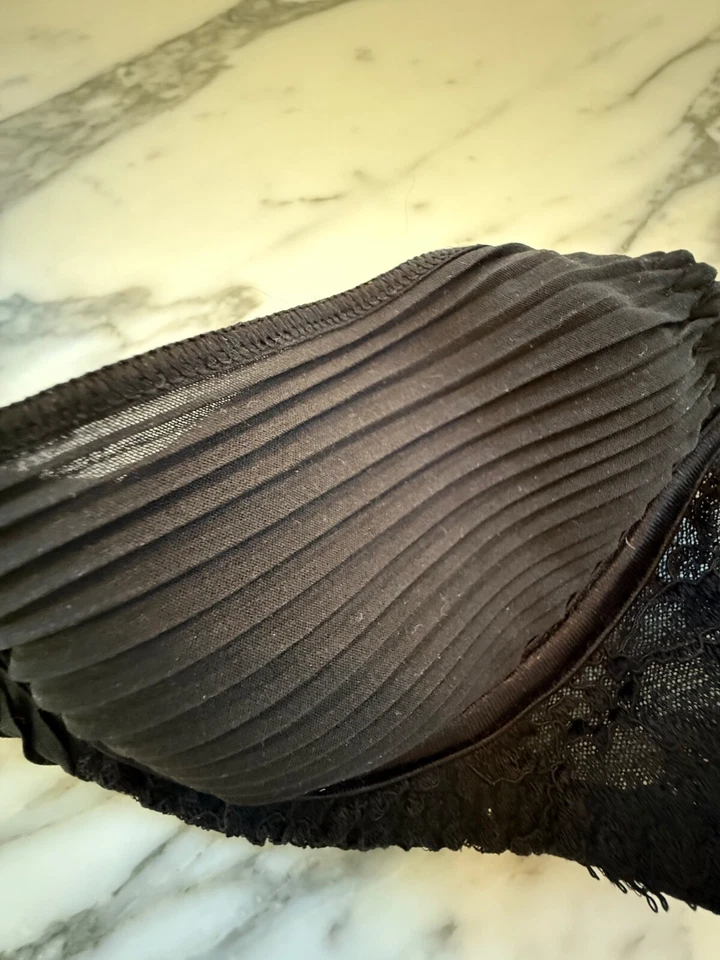 Sutiã Aubade Paris Balconette Demi 1/2 xícara tamanho 36B preto sutiã push up com fio - Imagem 4 de 4