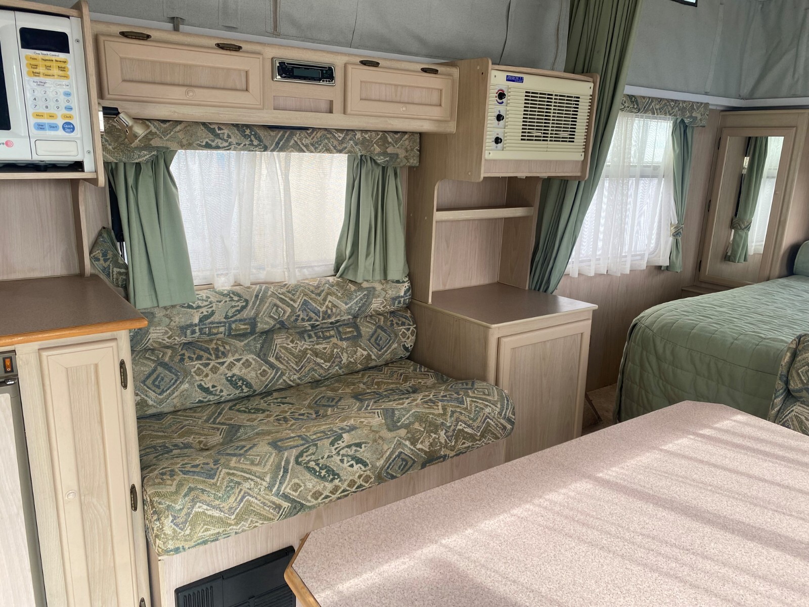 JAYCO WESTPORT POPTOP, ROLLOUT AWNING, ANNEX WALLS, GRILL/OVEN eBay