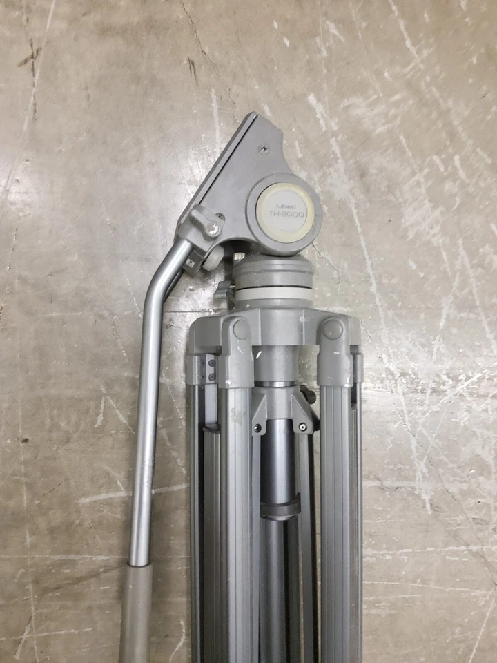 Libec th 2000 camera tripod - Image 3 of 4