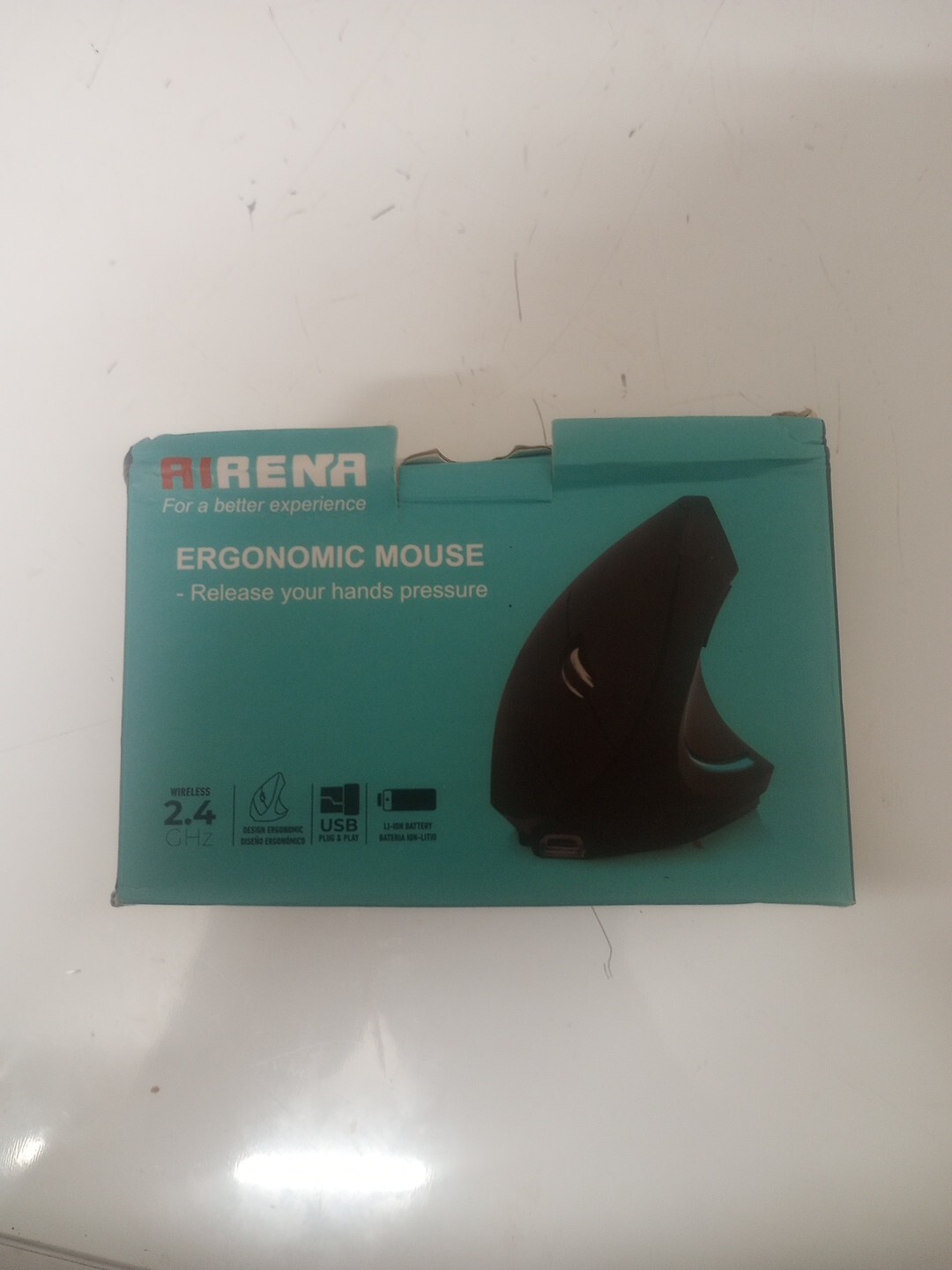 Compact Wireless Mouse for Laptops with Seamless Connectivity-image