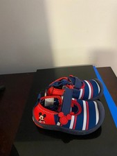 BRAND NEW TODDLER BOYS SIZE 5/6 DISNEY JUNIOR MICKEY MOUSE WATER SHOES