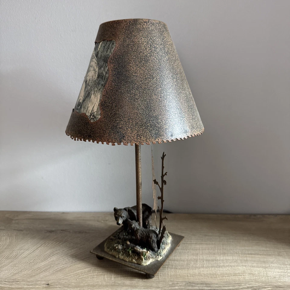 Lámpara rústica pinos pantalla metálica familia de osos lámpara de mesa auxiliar cabina naturaleza Foto 3 de 4