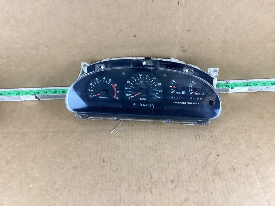 1993 - 1995 Mercury Villager Speedometer Instrument Cluster 242K Miles 257-01714 - Image 3 of 4