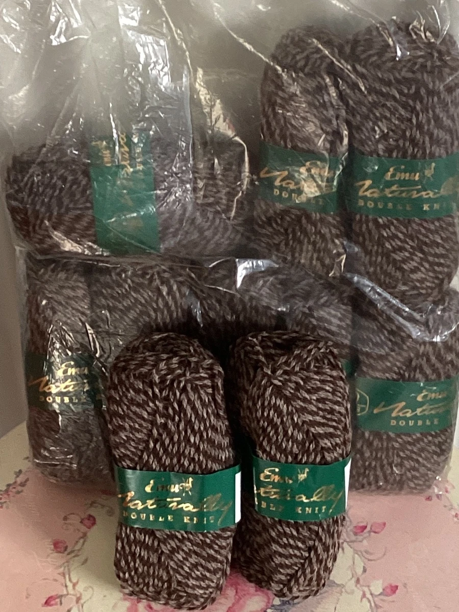 emu naturally pure wool ENGLAND  50g yarn 5 balls  lot 2