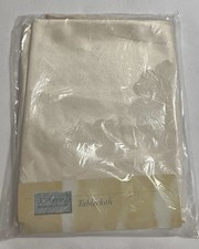 Vintage JCPenney Home Collection Tablecloth 70  Round Patricia Cream Ivory NIP