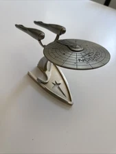 Star Trek QMx Metal Starship Enterprise NCC-1701 Die-Cast Replica – Rare Collect