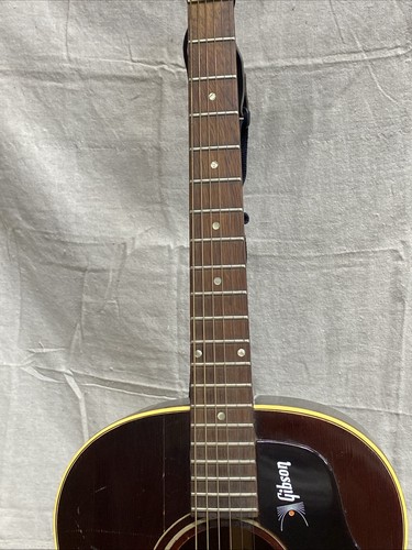 1970 Gibson J-45 ADJ Sunburst Acoustic Guitar With Soft Case - Picture 4 of 20