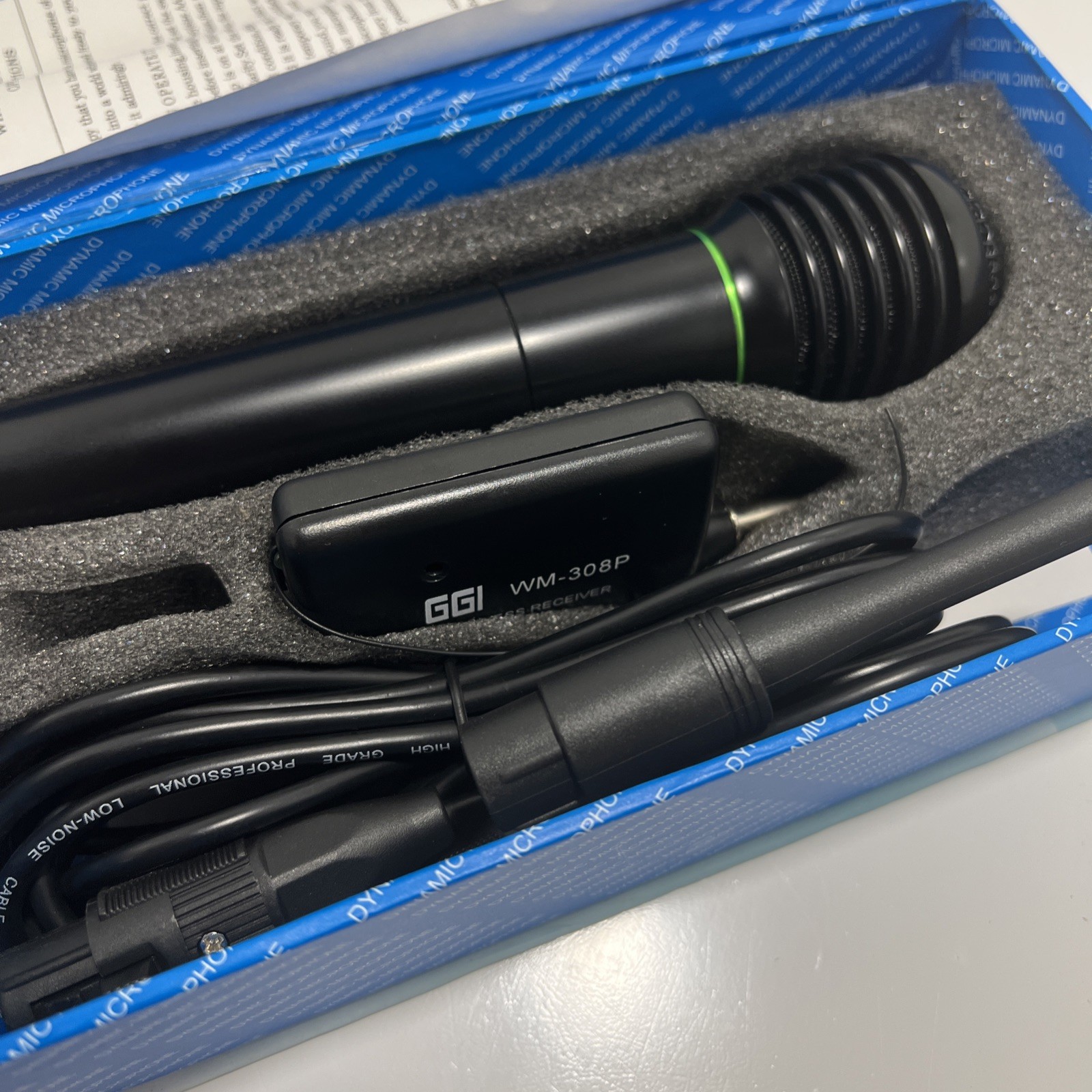 WM308 Pro 2-in-1 Wired Wireless Unidirectional Mic with Receiver