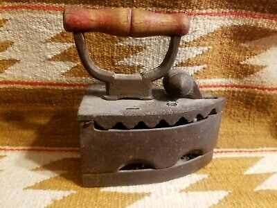 Vintage Cast Iron Sad Coal Fired Clothes Press Iron With Rooster Latch Collect Made in Czechoslovakia