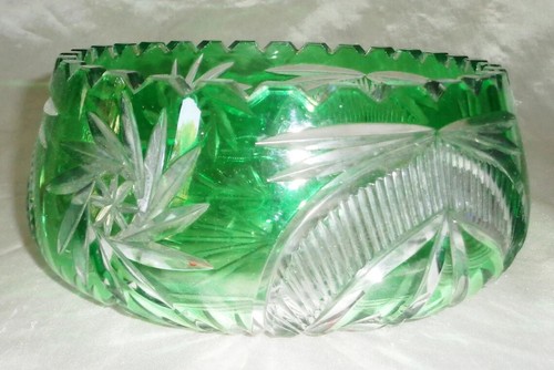 Green Etched Cut Glass Pinwheel Star 8x 3 1/2in Veggie Candy Bowl Dish - Picture 4 of 5