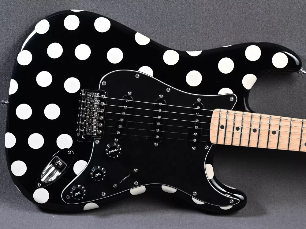 Polka dot sale stratocaster